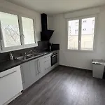 House, Garden & Garage, Downtown, Near Zenith & A75 * Cournon-d'Auvergne